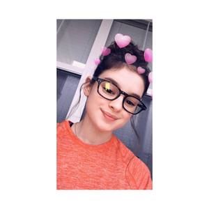 Meet your Posher, Shelby